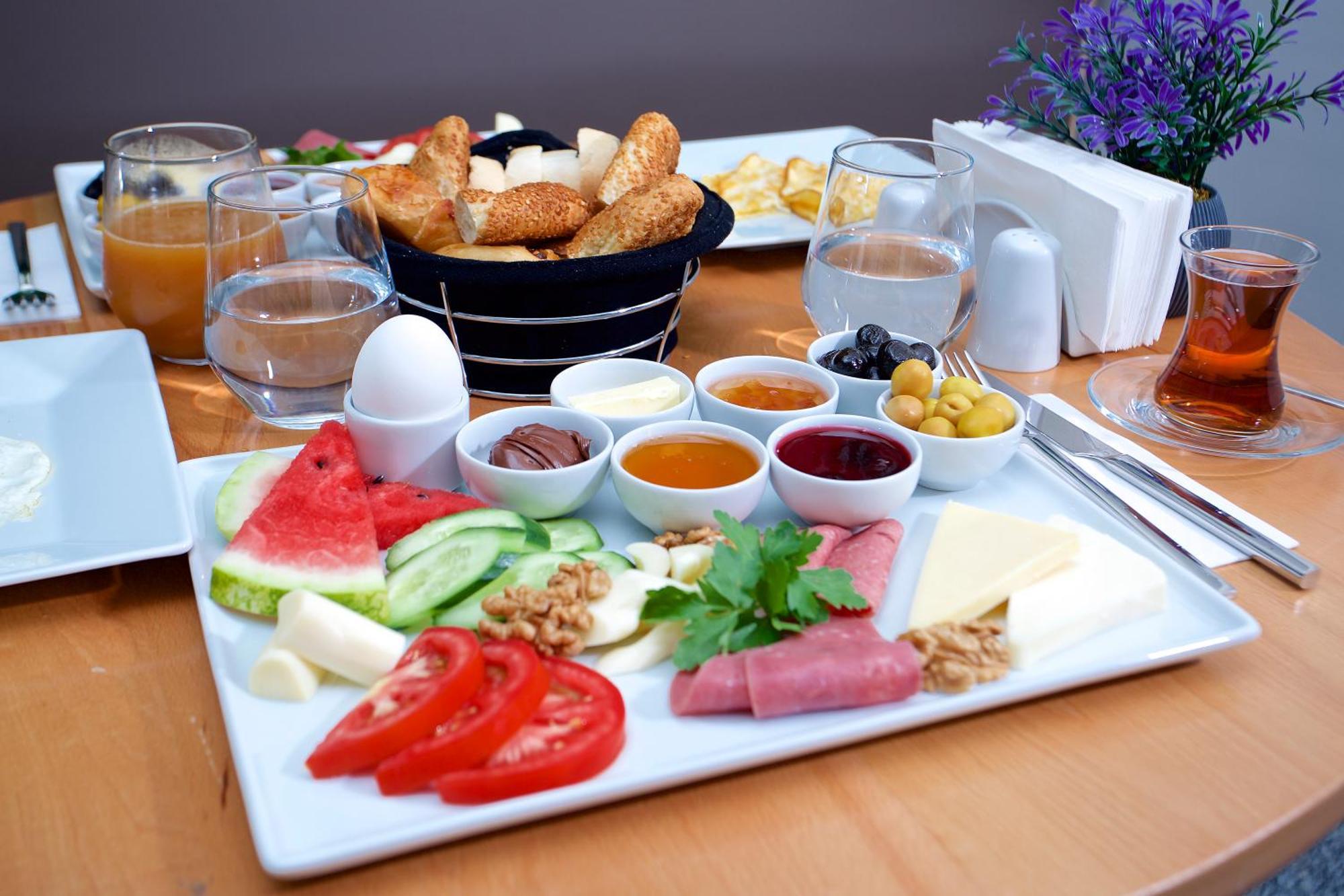 Joy Taksim Hotel Истанбул Екстериор снимка
