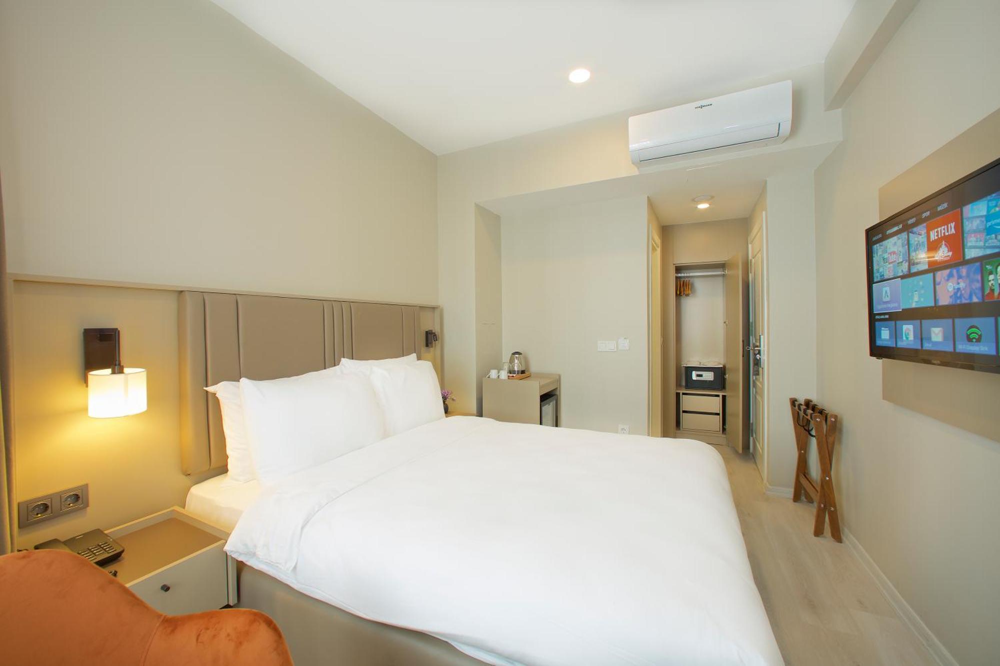 Joy Taksim Hotel Истанбул Екстериор снимка