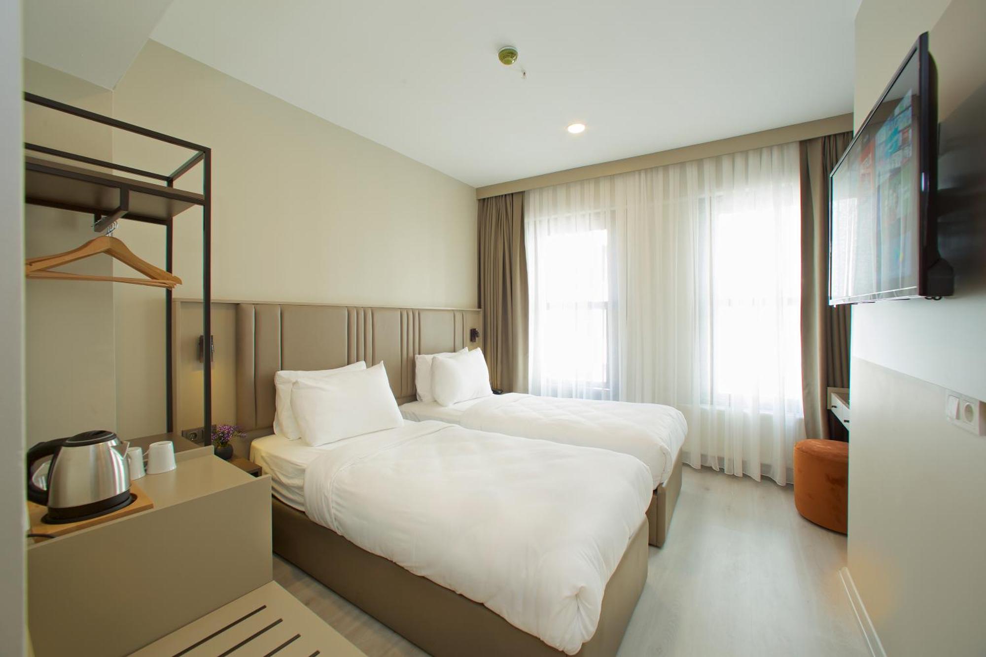 Joy Taksim Hotel Истанбул Екстериор снимка