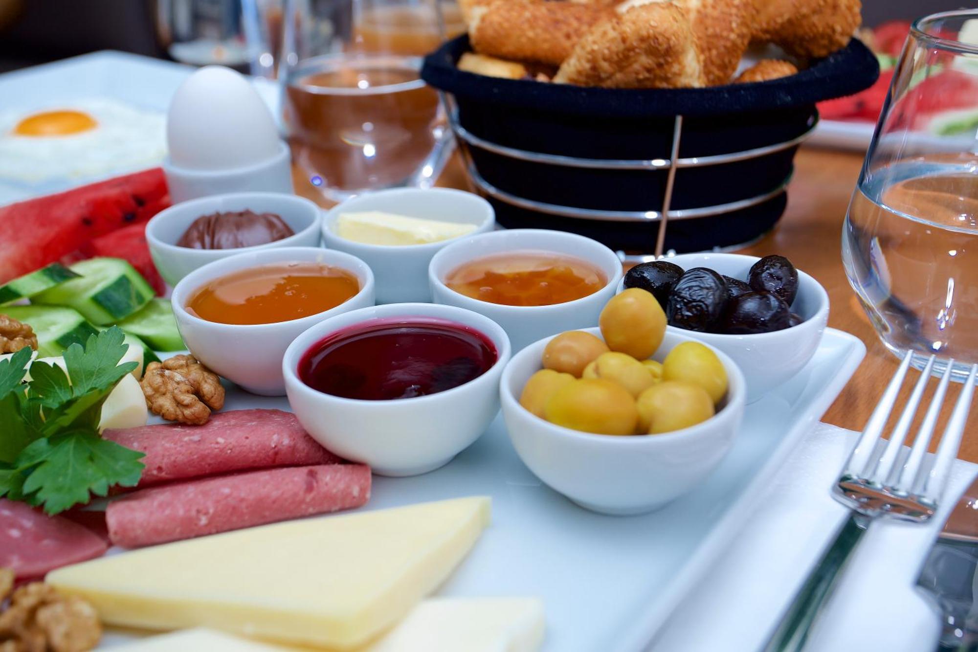 Joy Taksim Hotel Истанбул Екстериор снимка